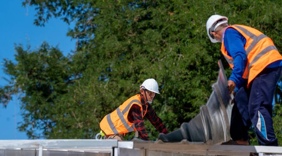Professional metal roof installation in Washburn, IL